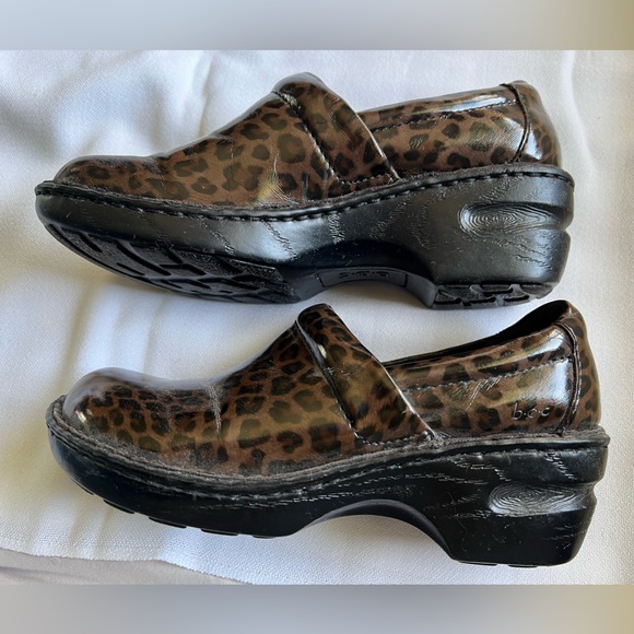 BOC Clogs Leopard Print Cheetah Print Clogs Woman Size 7 - Picture 15 of 16